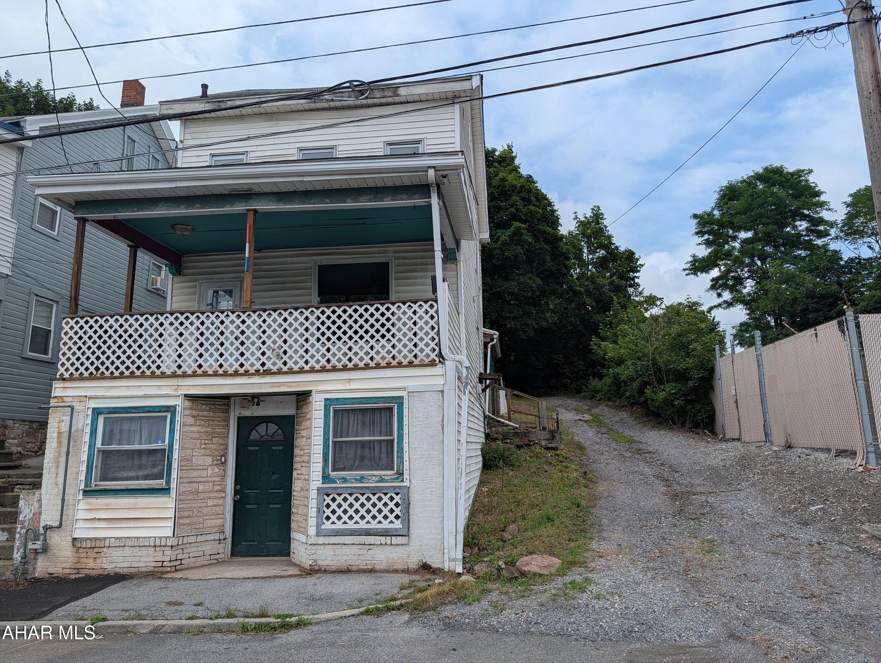 This 3-bedroom, 2-bath home in Altoona offers plenty of space and opportunity. Features include a newer furnace, a finished basement with a full bath, and first-floor laundry hookups for added convenience. With a functional layout and solid features already in place, this home has great potential for homeowners or investors looking to add their personal touch.
