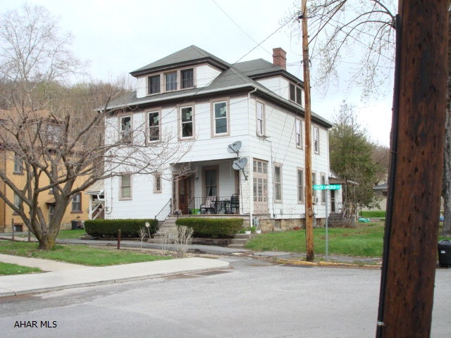 Triplex -  1st flr. unit rents for $609, 2nd flr. unit is being renovated due to a recent kitchen grease fire.  Will be all new inside - rents for $500, 3rd flr. unit rents for $315.  Landlord pays all utilities.  Property is in very good condition with ample room sizes.  Good rental history