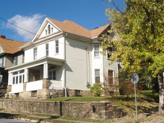 Looking for a solid rental unit or perhaps a duplex you can live and pay more mortgage from the rental income. This home is solid and updated with vinyl siding, thermo pane windows, new boiler and hot water heater, separate updated electric and remodeled kitchen. Close to Penn State Altoona Campus.