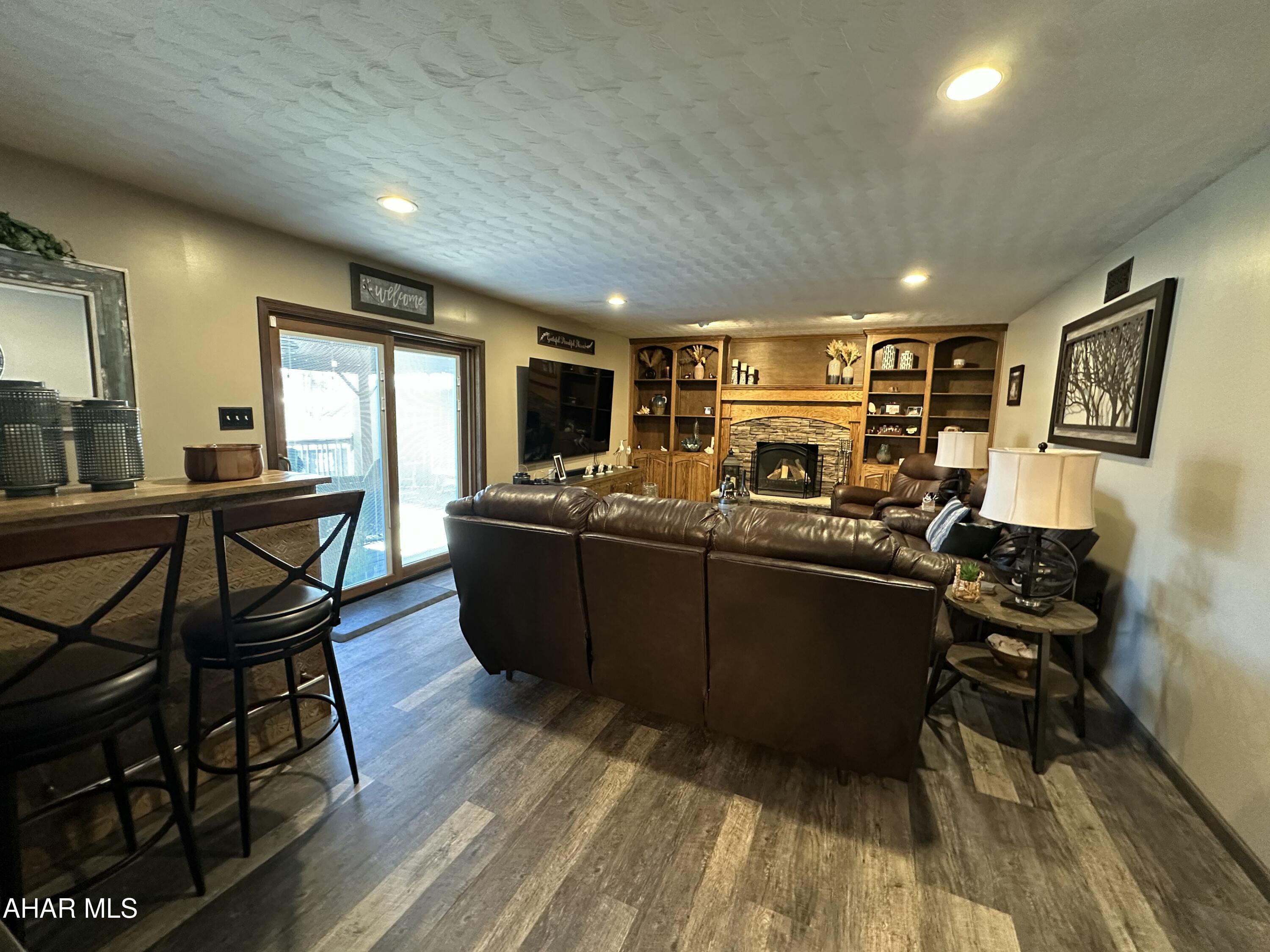 Woodland Terrace - Residential