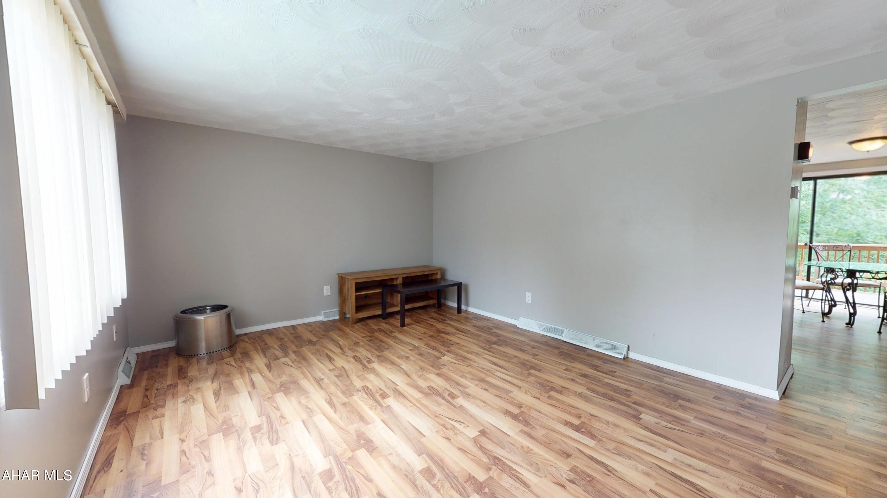 Penn Terrace - Residential