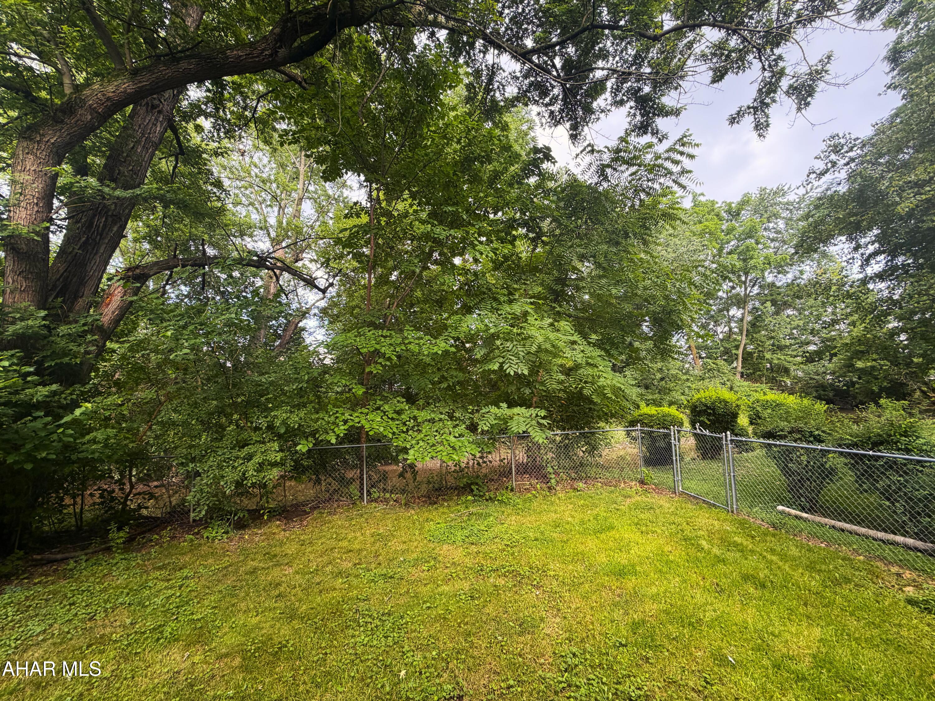 Penn Terrace - Residential