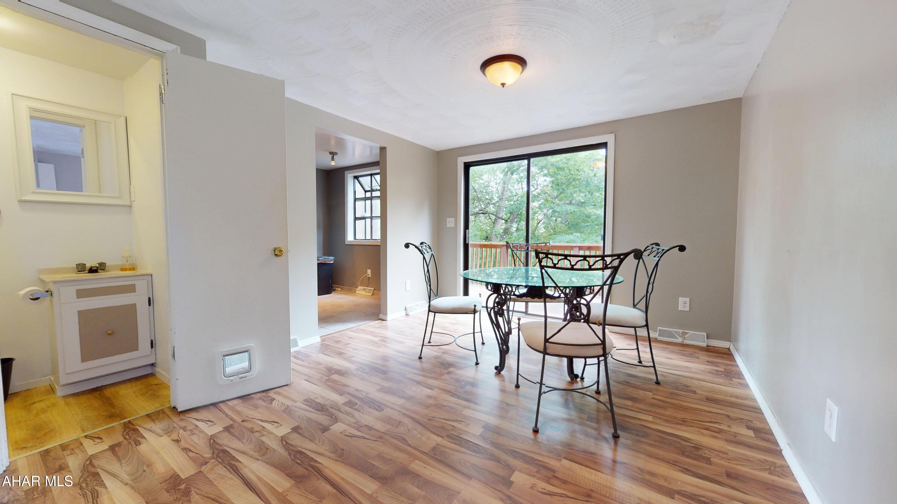 Penn Terrace - Residential