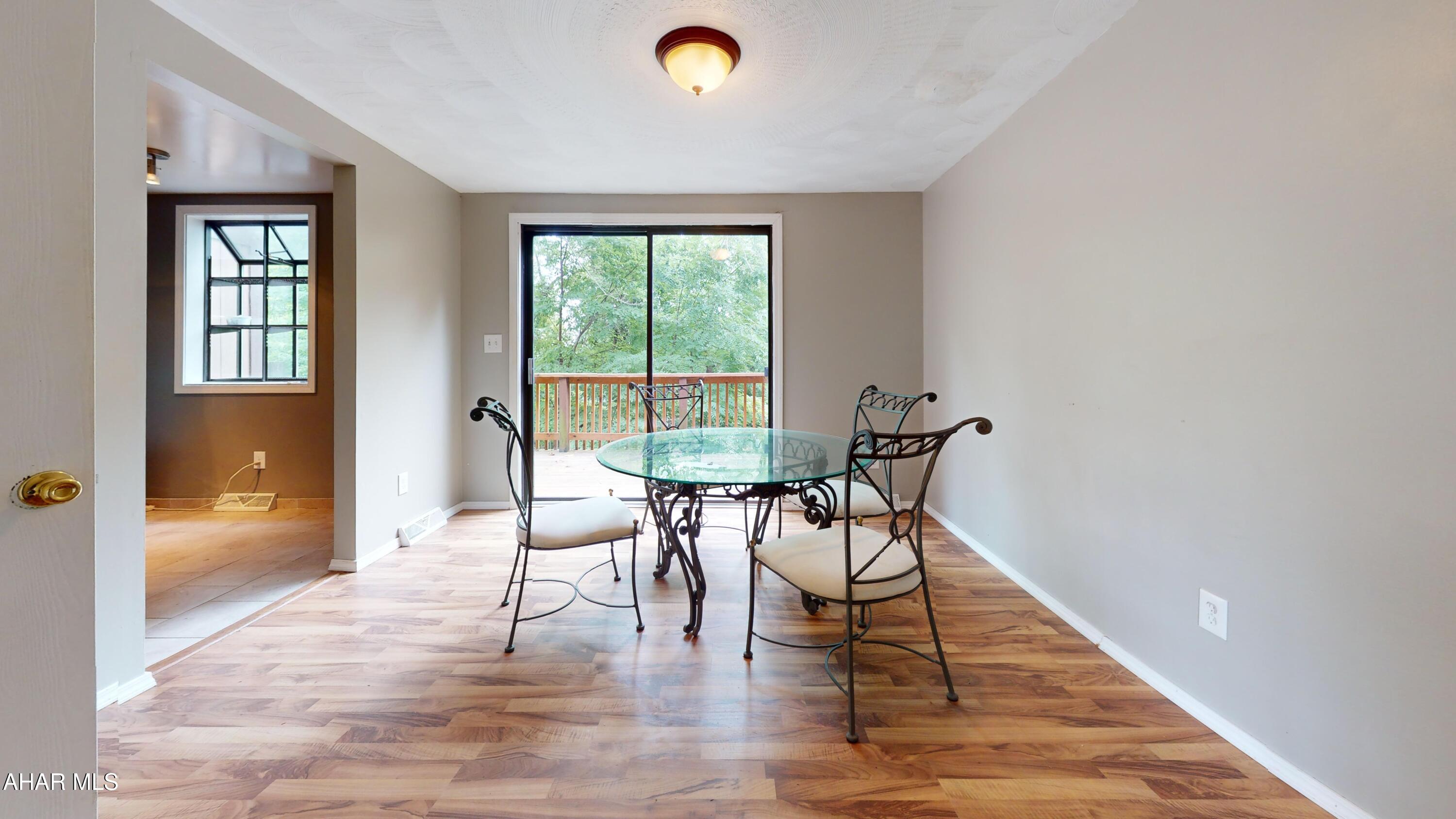 Penn Terrace - Residential