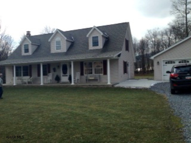 Beautiful country setting in desirable Upper Snake Spring area. Large 3 BR, 2.5 BA w/ finished rec room. Tons of storage w/ 3 BR having walk in closets. Central air and large 2-car garage.