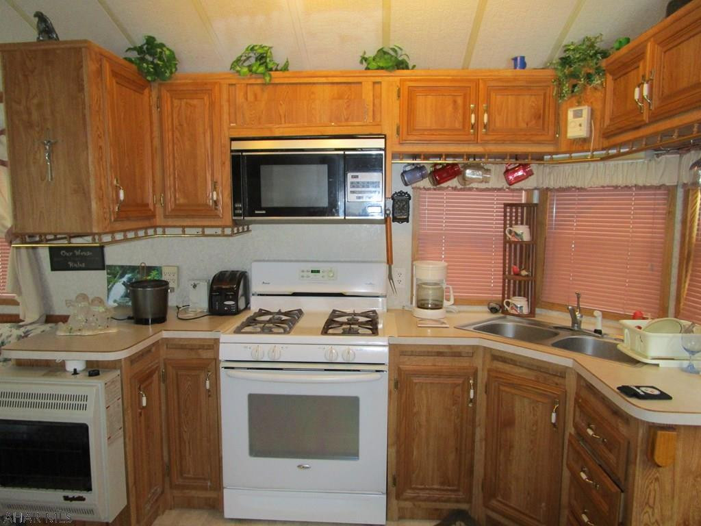 Glendale Yearound - Residential
