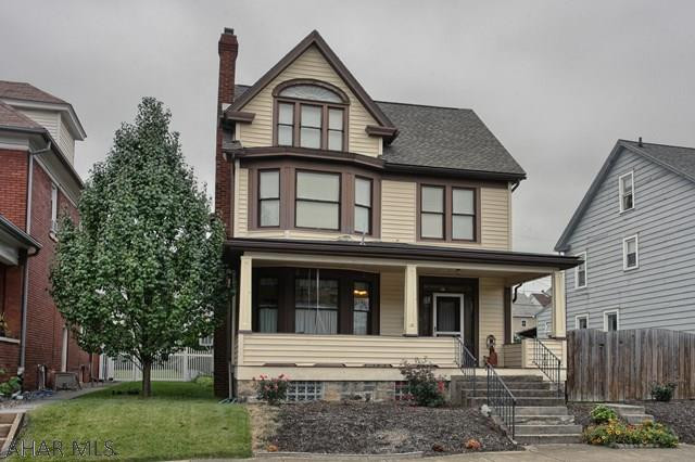 Gorgeous and charming features throughout with character and charm. Lots of wood details, beautiful double staircase, built in book case, stained glass windows, large eat-in kitchen with appliances included. Fully finished 3rd floor master bedroom with large walk-in closet. This home as a detached 2 car garage with large fenced in backyard. Come check out this large Move-in Ready home in a quiet neighborhood  with even better neighbors.