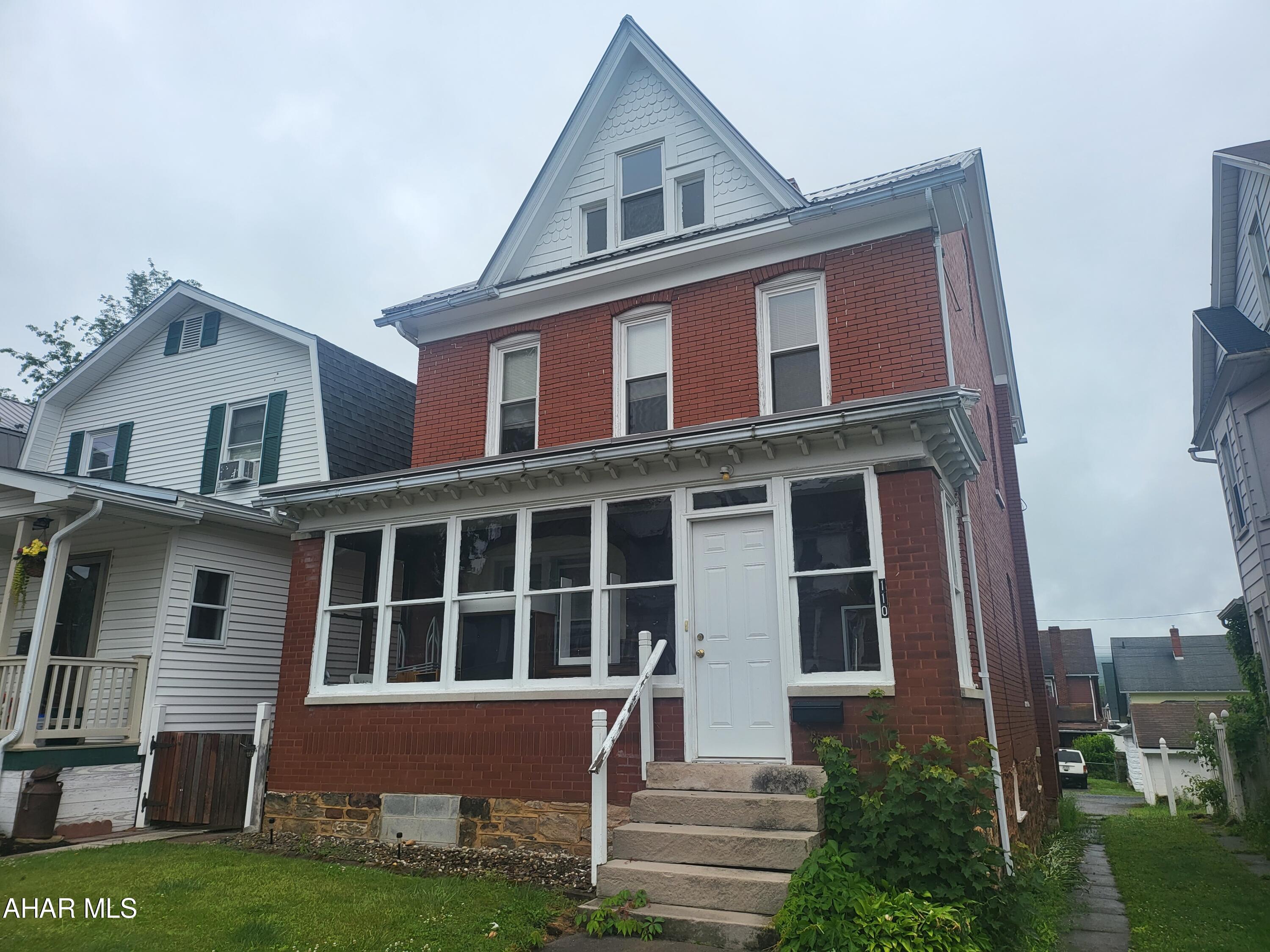 Juniata - Residential