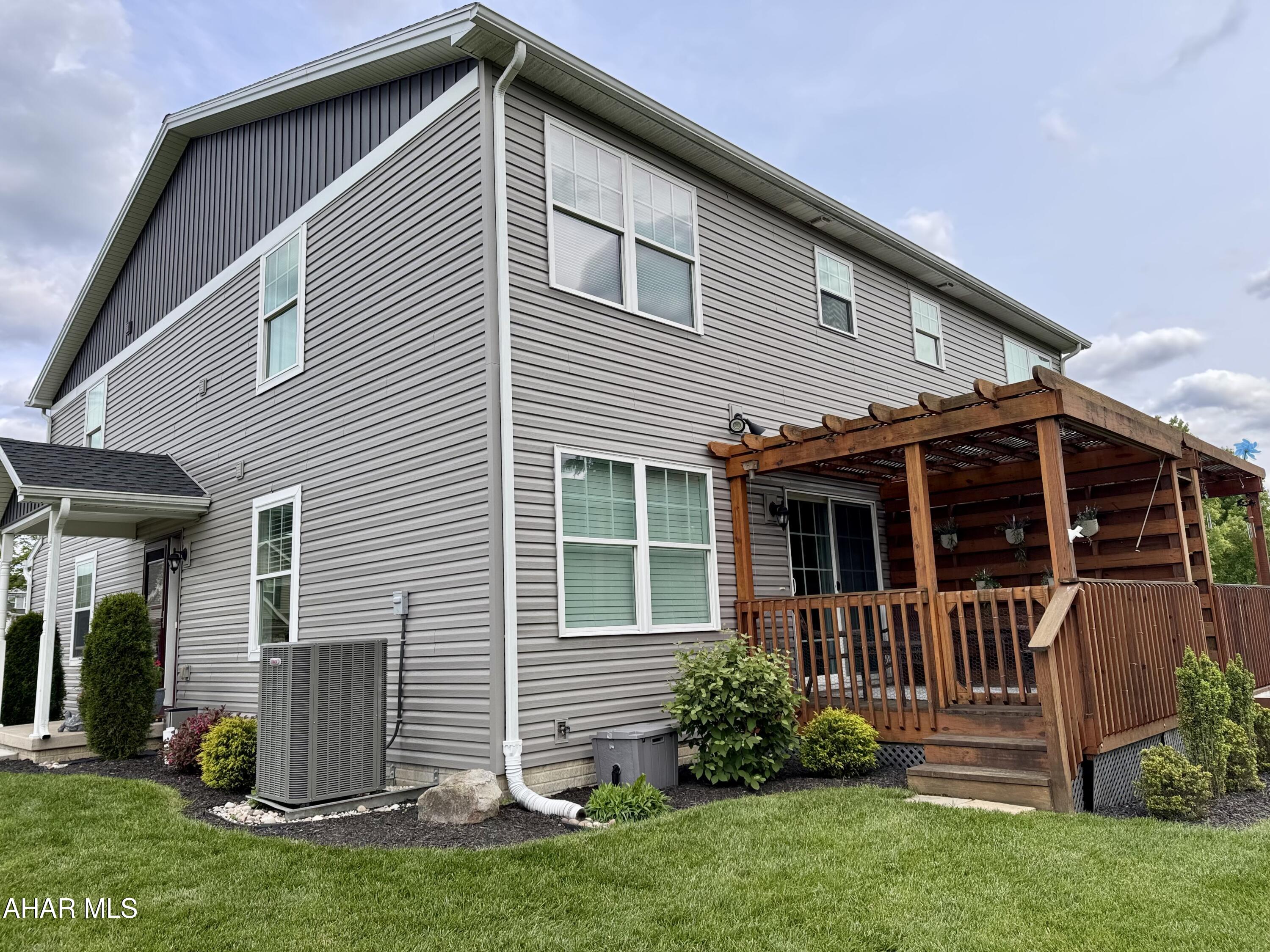 Harvest Glen - Residential Income