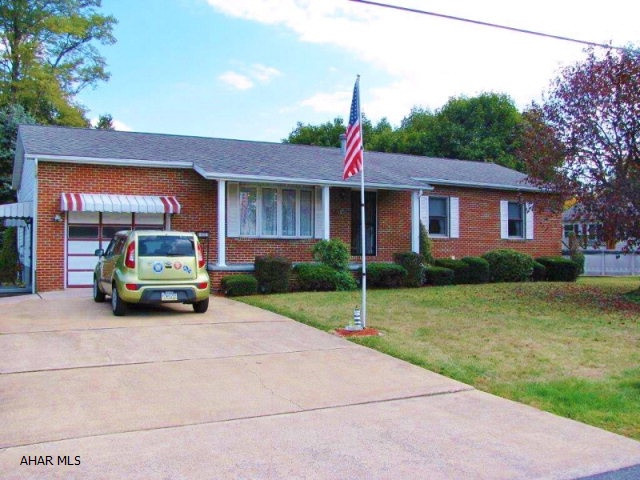 Immaculate Bellwood brick & vinyl rancher! LR., DR., EIK., 3 BR., and 2 baths! 1 car detached garage, covered deck and nice yard all in a great location!