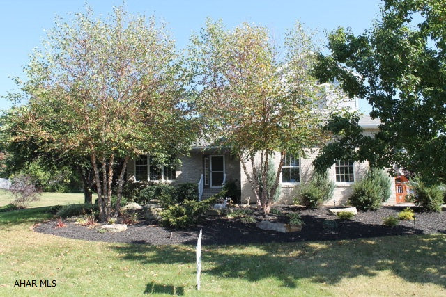 **Contract accepted but contingencies need to be met** Penn Farms beauty! Large dining room w skylight and open foyer, new floors in kitchen and living room. Plantation shutters throughout with the option to put laundry on main floor. The master has 2 closets w sky light and master bath has a large double vanity w granite top. Kitchen has custom made counter tops and eat in area open to the living room that offers a beautiful gas fireplace and crown moldings. The finished basement has a wet bar and tons of storage. The outside offers a swing set, shed, and gorgeous professional landscape and lights. Do not miss out on this home.