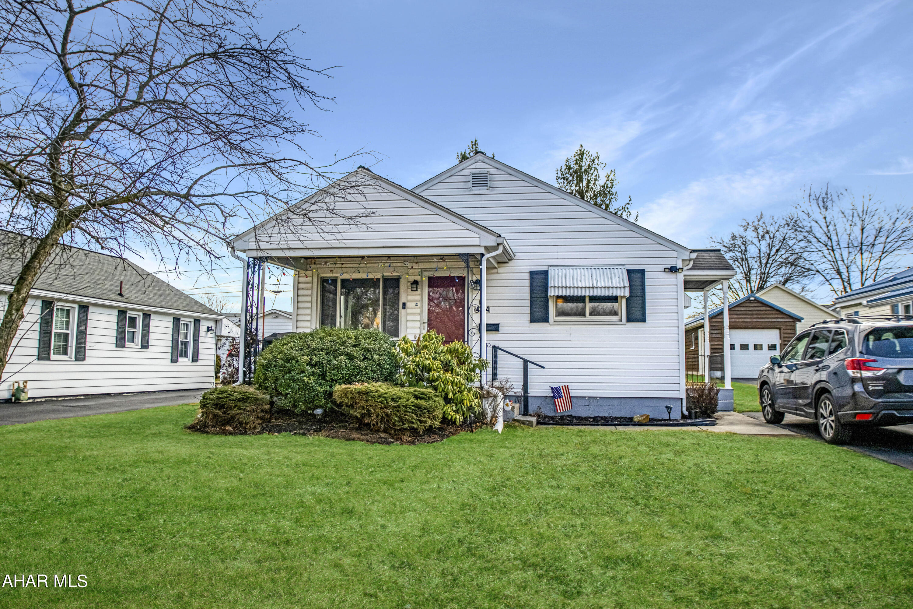 Ranch 2 bedroom home in Hollidaysburg. Paved driveway for off street parking. Nice level lot. Unfinished basement for ample storage. Close to schools.