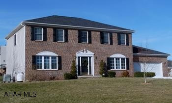 Hawthorne Manor - Residential