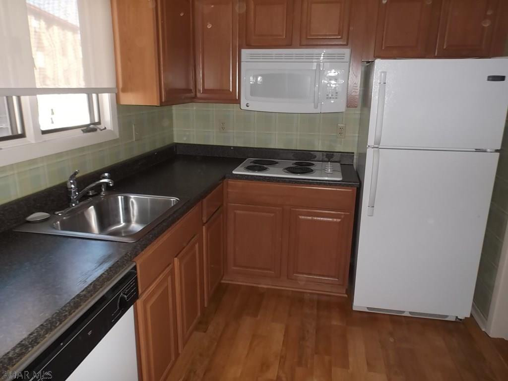 Penn Terrace - Residential