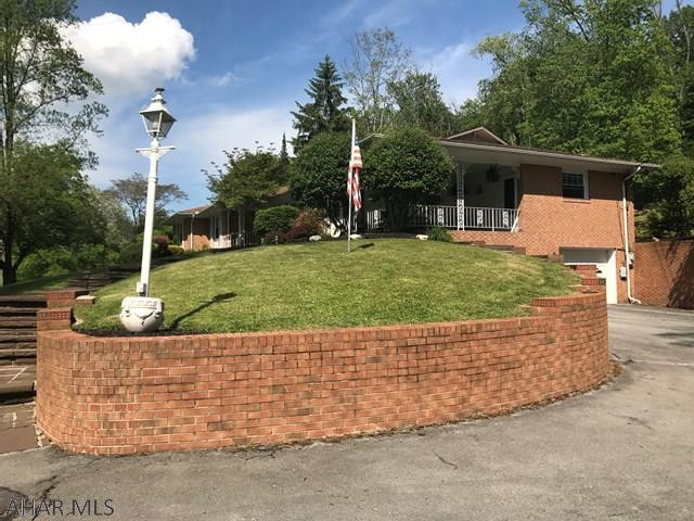 Meadowbrook - Residential