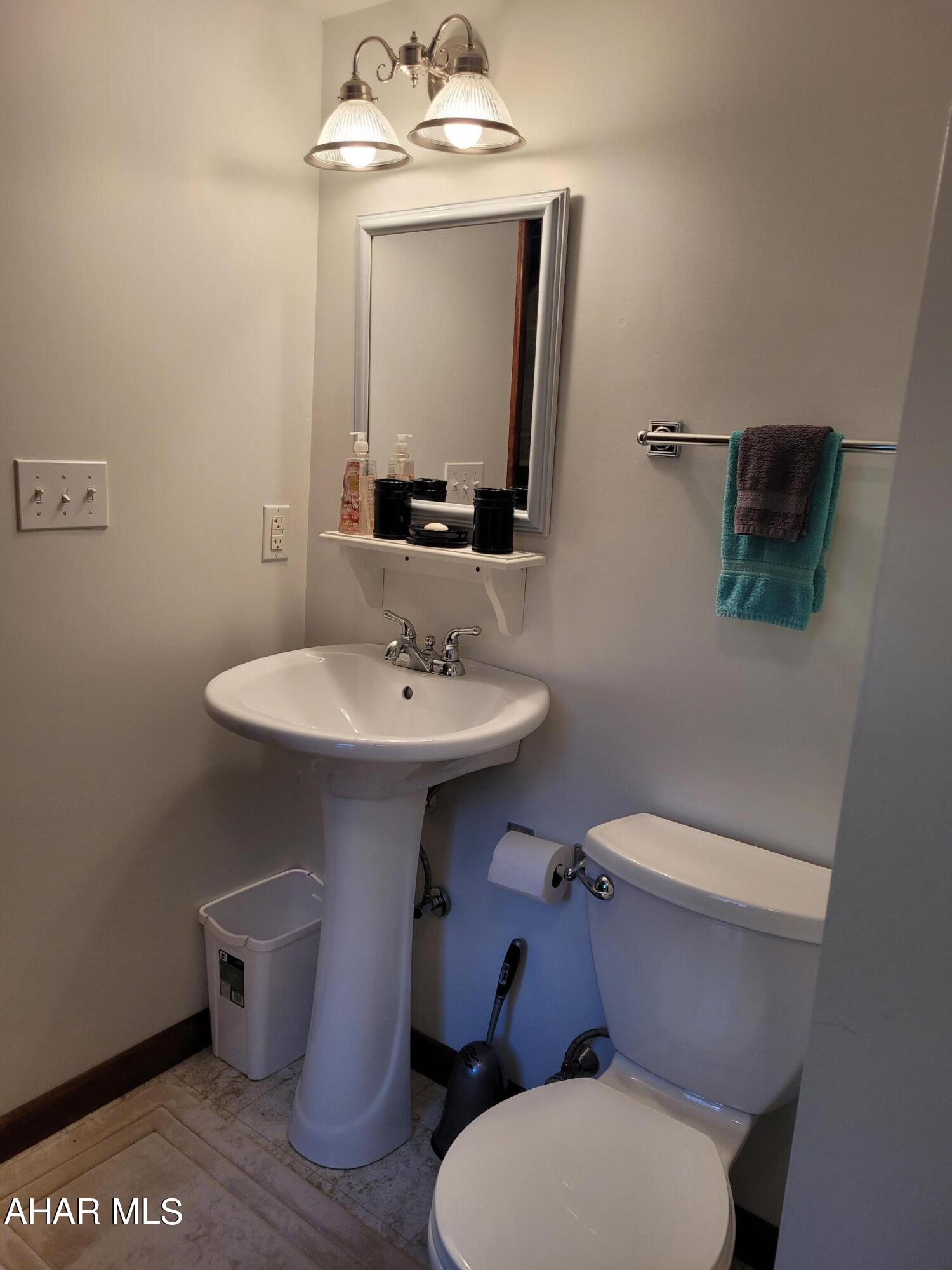 Glendale Yearound - Residential