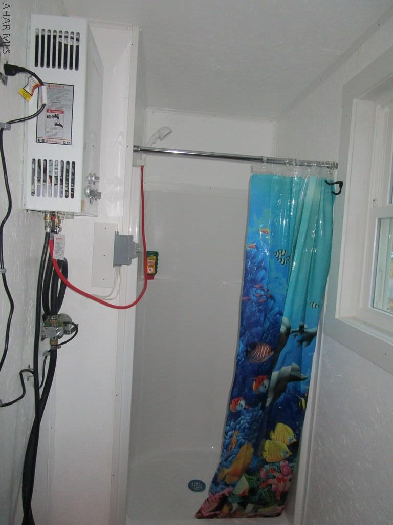 Unknown - Land
