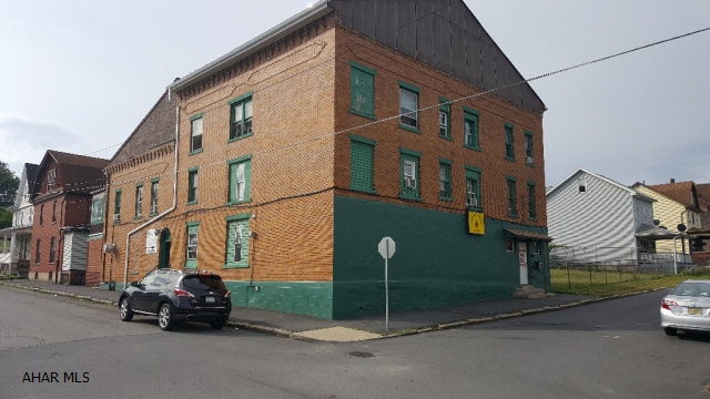 This is your opportunity to own the Monkey Wharf, a turn key opportunity located in the heart of Altoona.  Centrally located, this is a great opportunity for the right investor. The sale includes the hotel liquor license, inventory, equipment, stools, fixtures and all kitchen and bar equipment.  The hotel currently has 15 rentals, and receives $300 per month per unit.  The bar and kitchen are well established and has a regular clientele.  In addition to the bar area, there is an arcade area, as well as a stage and dance floor for entertainment. 8 off street parking spaces are included in the sale.  SMOKING is permitted at this establishment.