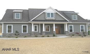 NEW CONSTRUCTION BY CC&M IN PLEASANT VIEW.  "CRAFTSMAN" STYLE.  COMPLETE AND READY TO MOVE IN TODAY.  ALL HW FLRS EXCEPT BEDROOMS AND BATHS.  EXCEPTIONAL KITCHEN LOOKING INTO GREAT ROOM W/ STONE FP.  FIRST FLOOR MBR.  TOTALLY UNIQUE.  CALL SUSAN 935-8252. NEW CONSTRUCTION BY CC&M IN PLEASANT VIEW.  "CRAFTSMAN" STYLE.  COMPLETE AND READY TO MOVE IN TODAY.  ALL HARDWOOD FLOORS EXCEPT BEDROOMS AND BATHS.  EXCEPTIONAL KITCHEN LOOKING INTO GREAT ROOM W/ STONE FIREPLACE.  FIRST FLOOR MASTER BEDROOM.  TOTALLY UNIQUE.  CALL SUSAN 935-8252.