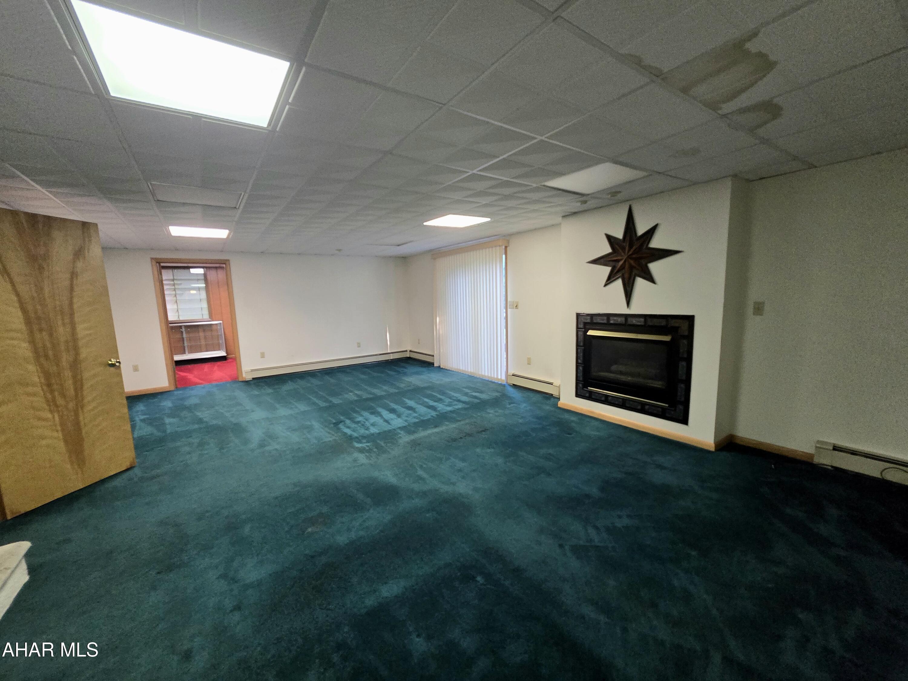 Holiday Manor - Residential