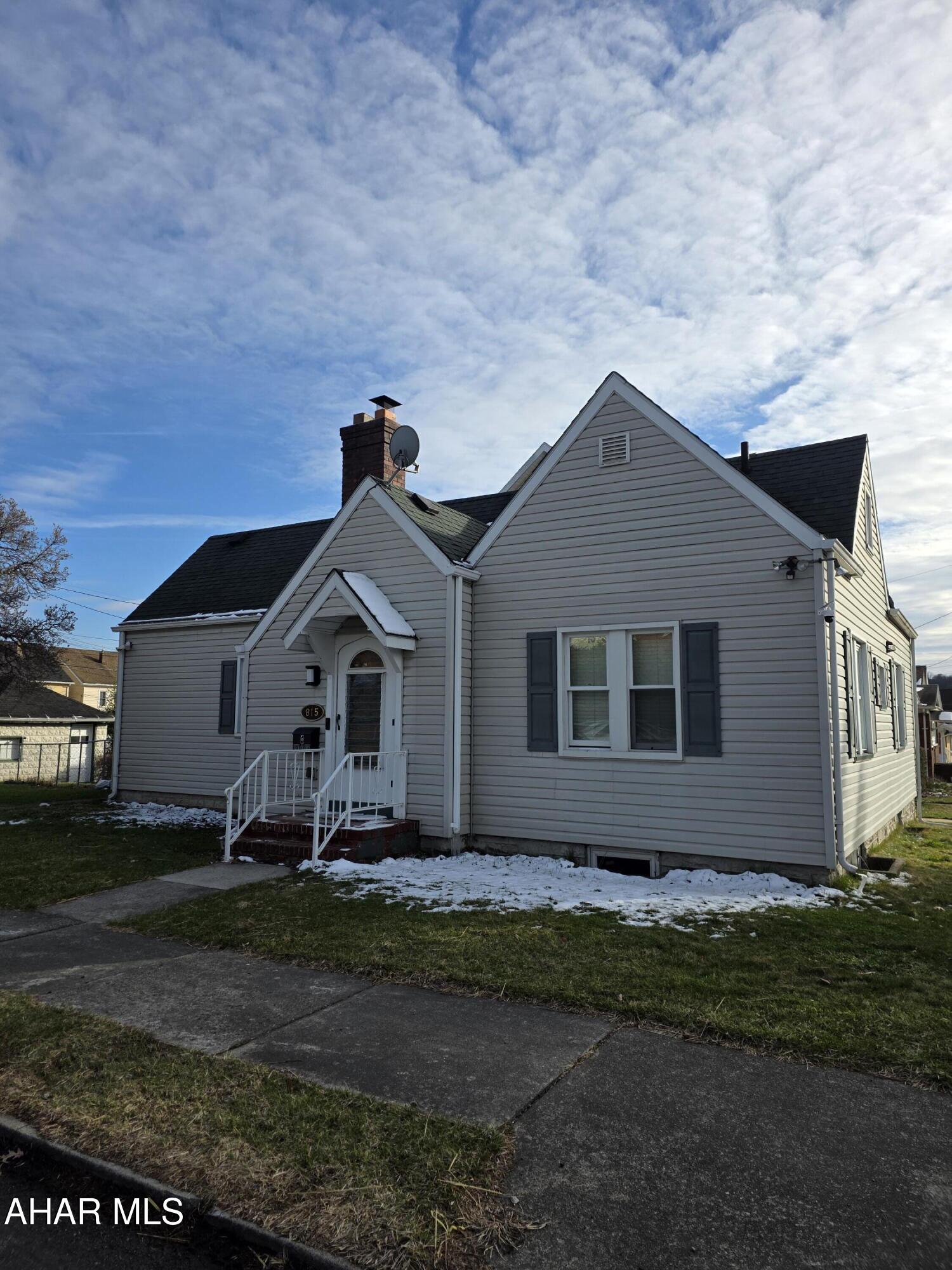 Juniata - Residential