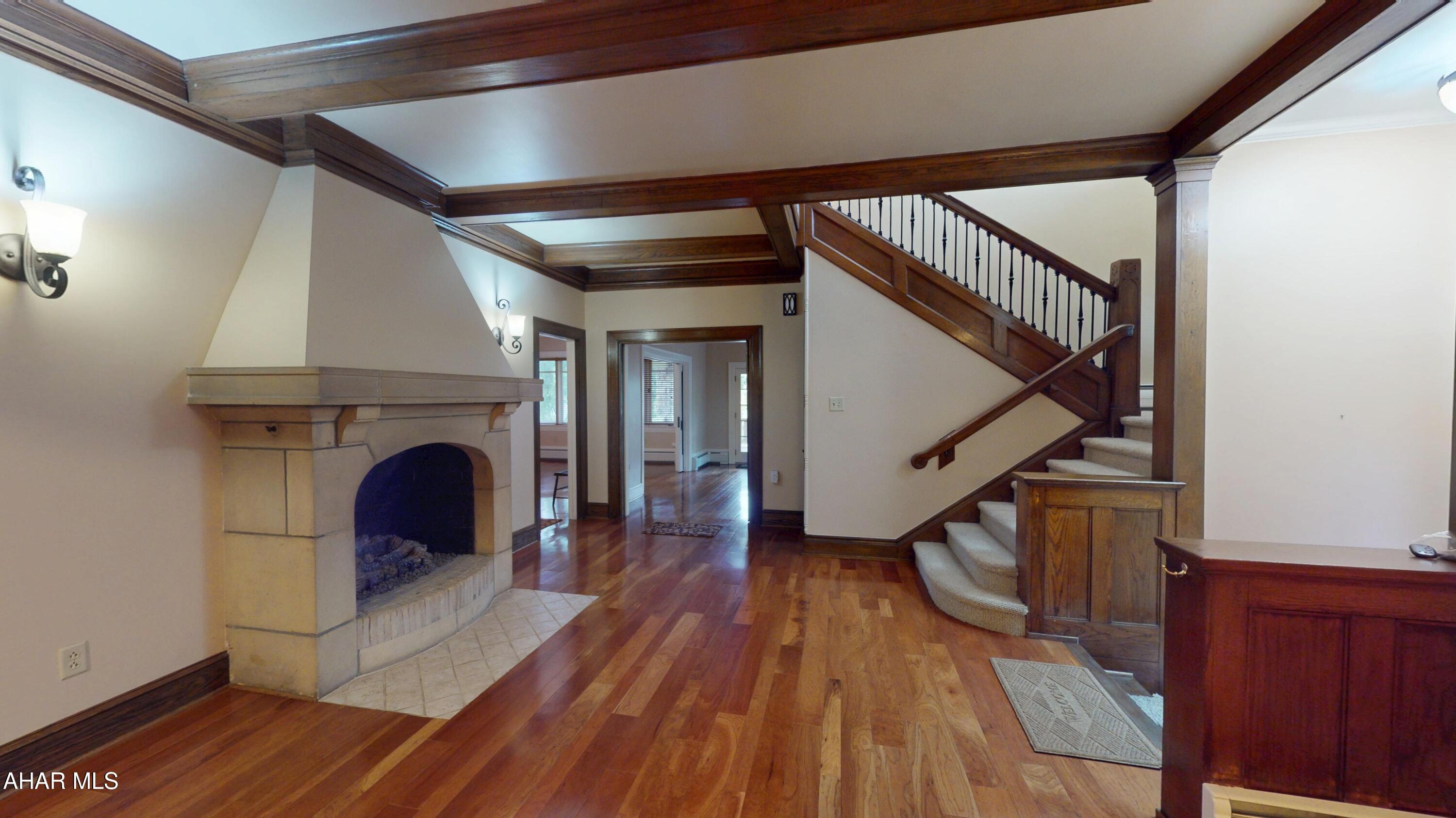 Baker Mansion - Residential