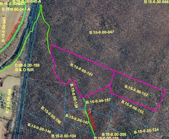 Wooded mountain ground great camp location. Oil, gas, liquid and gaseous hydrocarbons and any other minerals DO NOT transfer
