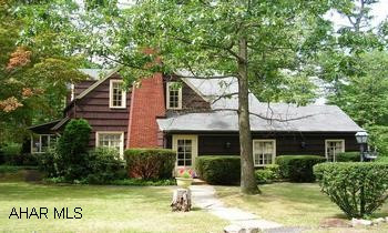 CHARMING 3 BED, 2 BATH HOME NESTLED ON A LARGE WOODED LOT WITH A PATIO AND FIREPLACE. LARGE FAMILY RM WITH VAULTED, BEAMED CEILING AND FIREPLACE. CHARMING 3 BED, 2 BATH HOME NESTLED ON A LARGE WOODED LOT WITH A PATIO AND FIREPLACE. LARGE FAMILY RM WITH VAULTED, BEAMED CEILING AND FIREPLACE.