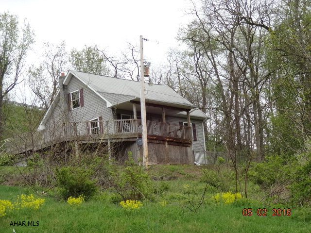 Buyer must pay 2% transfer tax. This property eligible under Freddie Mac First Look Initiative through 5/27/16. Homesteps offers $500 credit toward purchase of home warranty for owner-occupants.