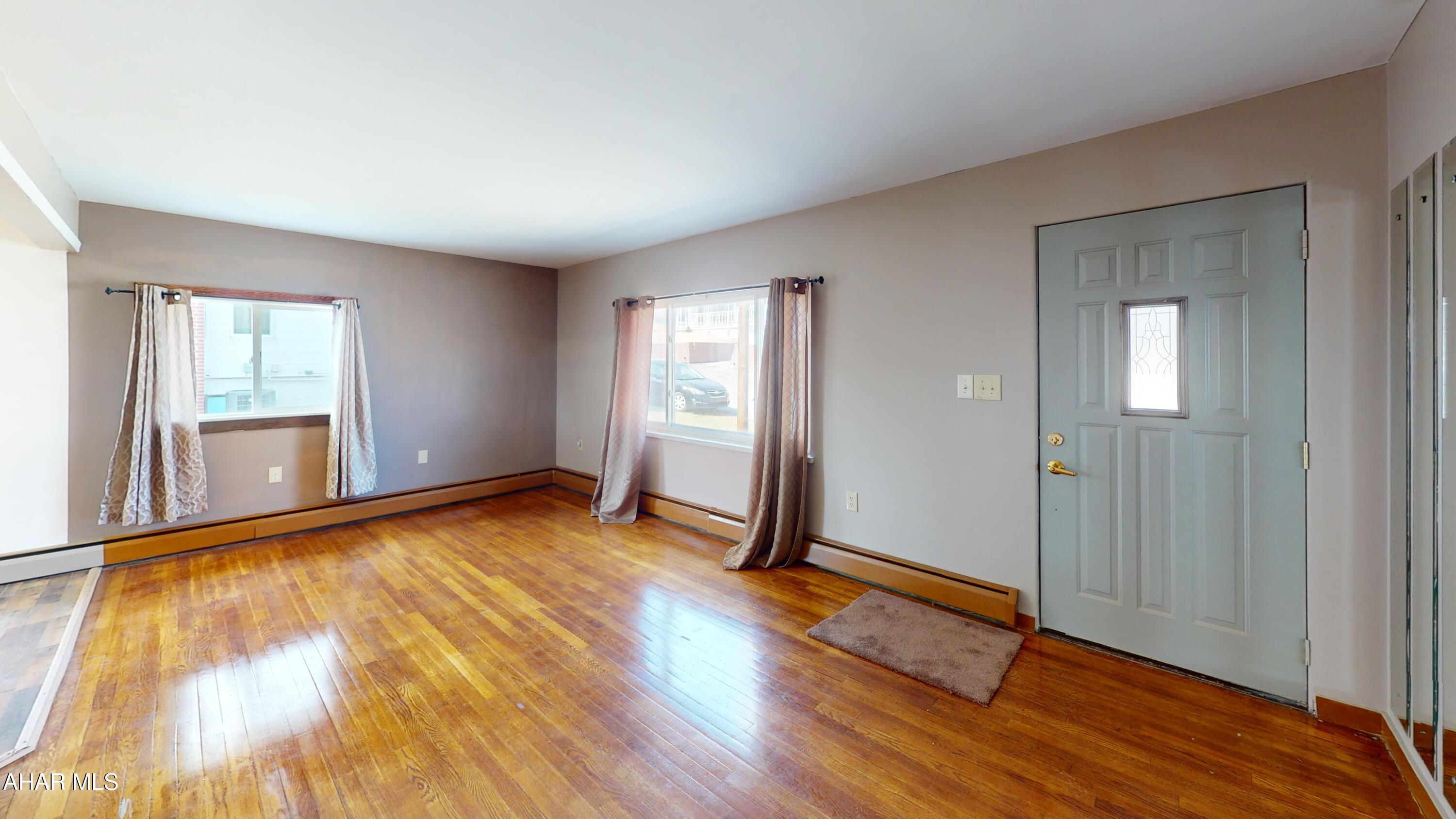 Hollidaysburg - Residential