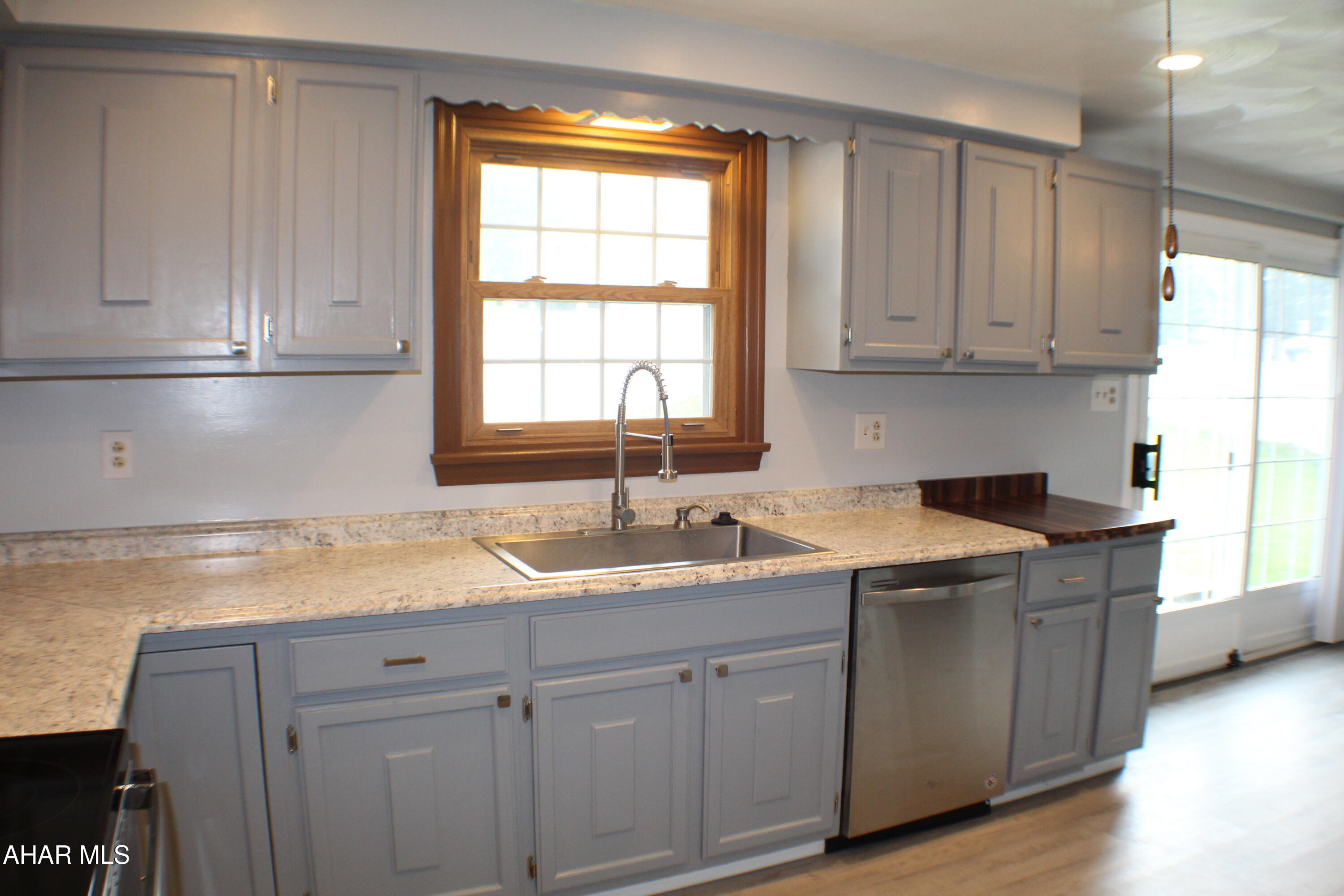 Maple Hollow - Residential