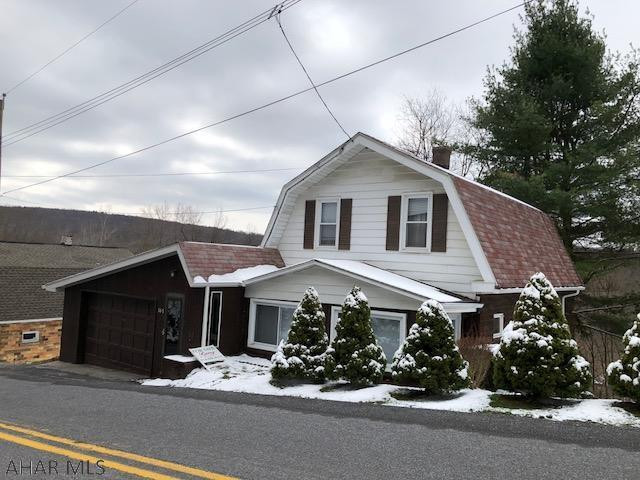 Lovely 2 bedroom starter. Home with enclosed porch and deck. Move in ready . Priced to sell.
