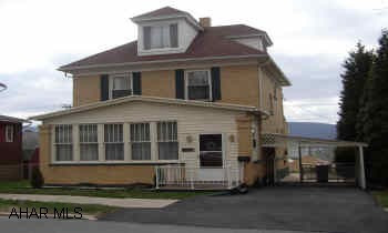 CALVERT HILLS. BEAUTIFUL BRICK W/LARGE LIVING ROOM, FORMAL DINING ROOM, OAK KITCHEN AND SUNROOM WITH GREAT VIEW. OUTSIDE REAR DECK OVERLOOKING ALTOONA. UPDATED FULL BATH AND 1/2 BATH OFF SUNROOM.  CALVERT HILLS. BEAUTIFUL BRICK WITH LARGE LIVING ROOM, FORMAL DINING ROOM, OAK KITCHEN AND SUNROOM WITH GREAT VIEW. OUTSIDE REAR DECK OVERLOOKING ALTOONA. UPDATED FULL BATH AND 1/2 BATH OFF SUNROOM.