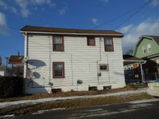 Property is being sold in AS IS condition.  This is a Fannie Mae HomePath proprety.