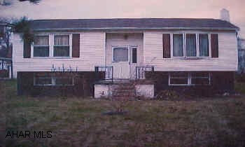 Nice size lot in Borough.
