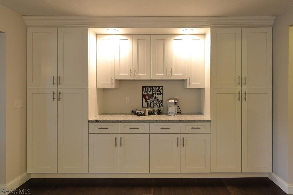 Juniata - Residential