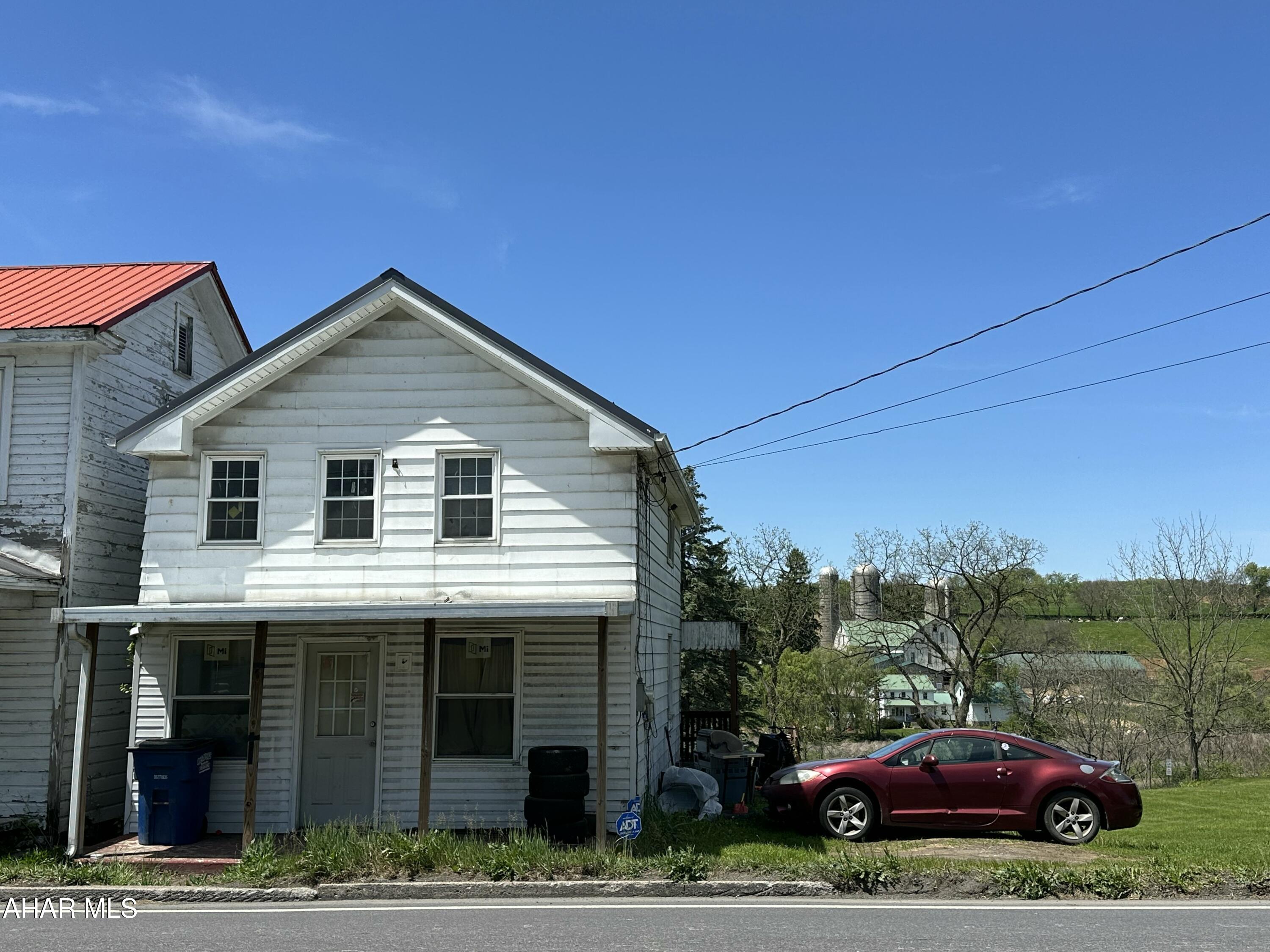 An acre of ground in Woodbury!!! large lot would make a great place to build, the house has been damaged after an automobile accident