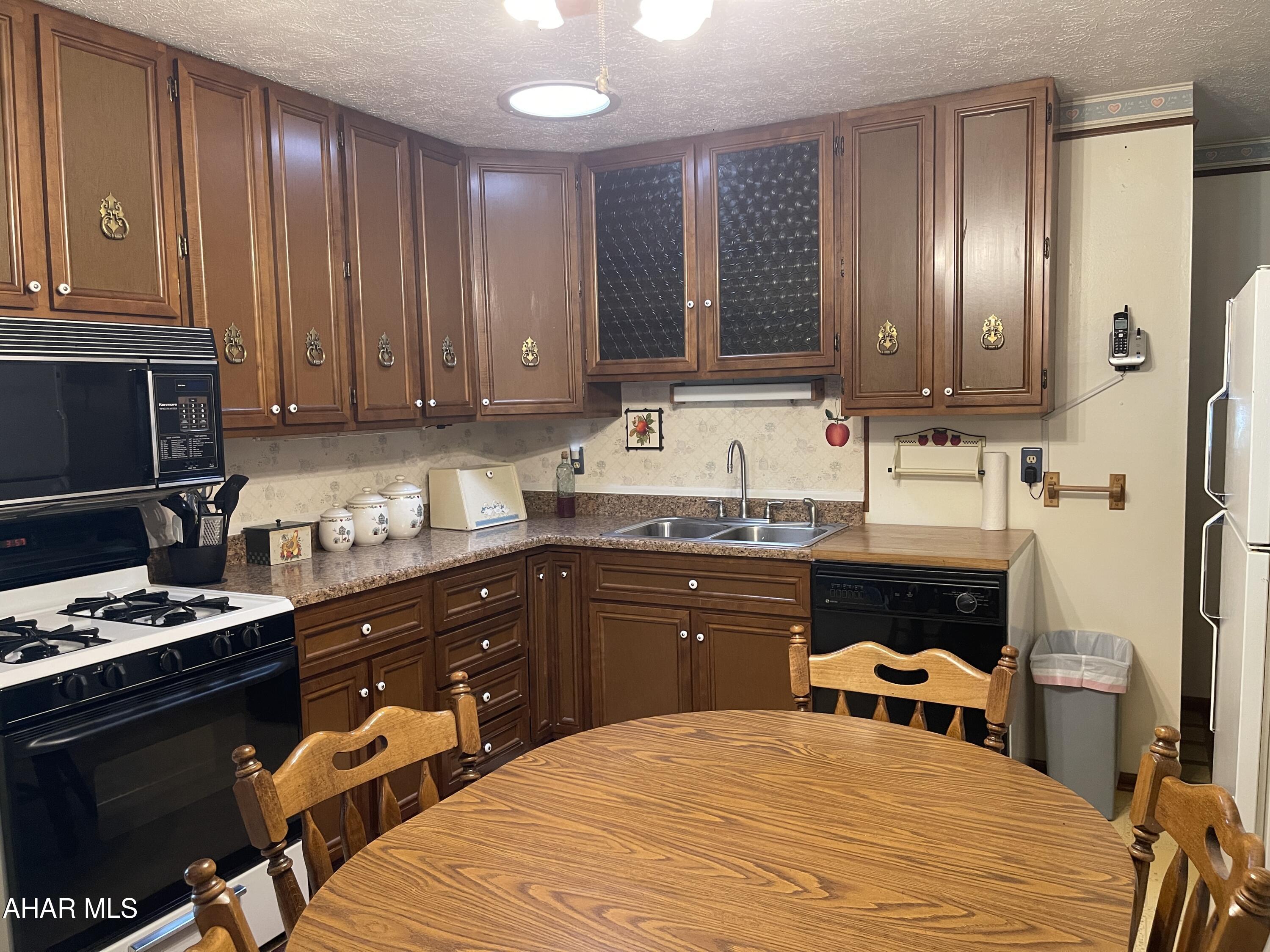 Pleasant Valley - Residential