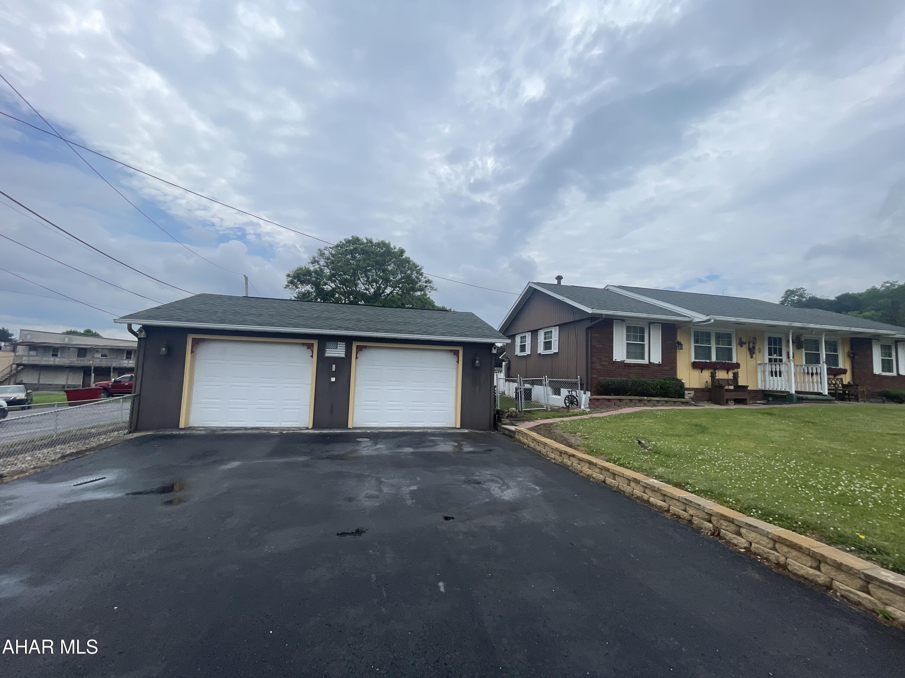 Pleasant Valley - Residential