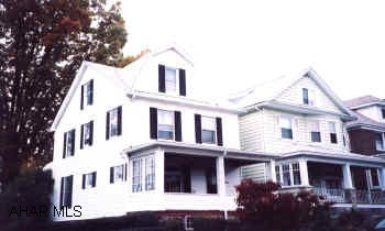 Nice house, good location, GREAT PRICE!