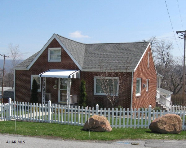 This is a MUST SEE!!  All brick 4 bedroom, 3 bathroom Cape Cod on a beautiful landscaped corner vinyl fenced lot.  Lovely kitchen with granite counter tops, new flooring, and stainless steel appliances.  New furnace, central air, windows, roof and spouting.  1 Car Integral Garage & Carport.