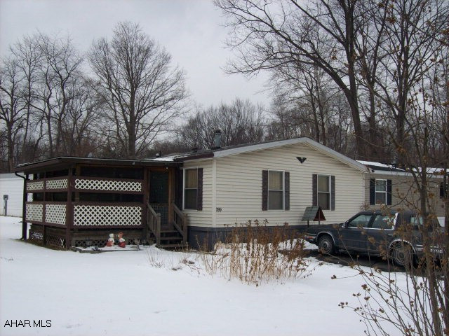 Immaculate 28 x 53 3 BR, 2 BA 1988 doublewide with large covered deck.  Lot rent is $352 a month includes trash.