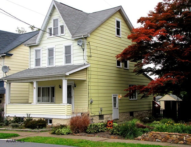 Freshly painted, new carpeting and ready to move into. Nice size LR and DR with large bay window. Cute kitchen with lots of cabinets. Mud room at back entrance door. Updated bath. Fenced in yard. Off street parking. Shed, deck off kitchen, conveniently located in East End.