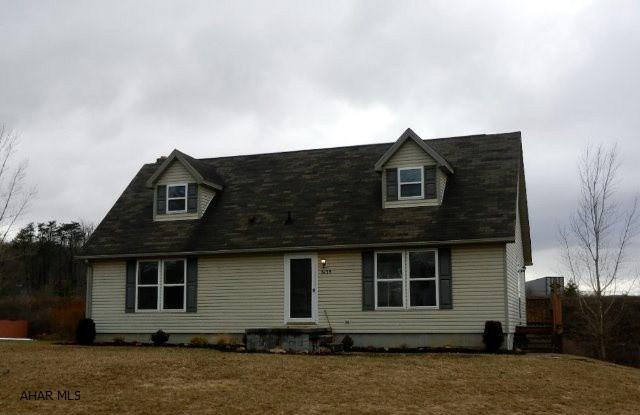 Lakewood Manor - Residential