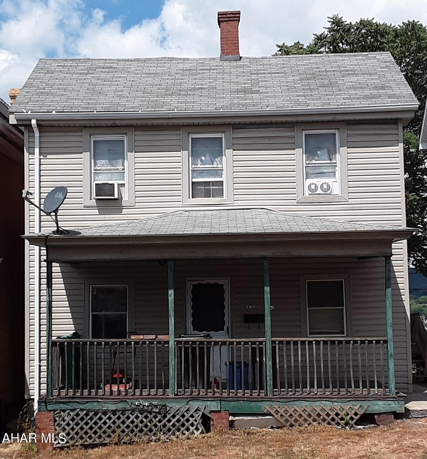 Great investment opportunity.... 2 units..1st flr has 2 bedrooms rents is  $750 a month  and 2nd floor one bedroom rent is  $700 a month  tenant pays electric. Owner pays water, sewer, trash and gas. Current leases and rent certificate on file ..Listed for $70,000