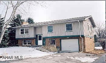 BI-LEVEL PRIVATE LOCATION, FINISHED GARAGE. MOVE-IN CONDITION.  WANT A QUIET SETTING WITH NO TRAFFIC-CHECK OUT THIS UNIQUE PRIVATE SETTING WITHIN ALTOONA. COZY FAMILYROOM W/WOODBURNER AND PRIVATE REAR YARD WITH SHED. THE LOW UTILITY COSTS ARE A BONUS.