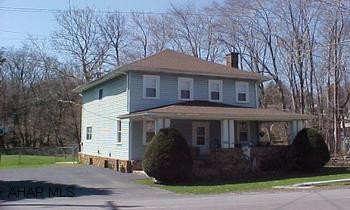 Nice Clean Home with updated Bath, Modern Oak Kitchen, Blacktop Driveway, Newer Roof, Newer Windows, Open Layout.  See additional photo's.  #J-798 Nice Clean Home with updated Bath, Modern Oak Kitchen, Blacktop Driveway, Newer Roof, Newer Windows, Open Layout.  See additional photo's.  #J-798