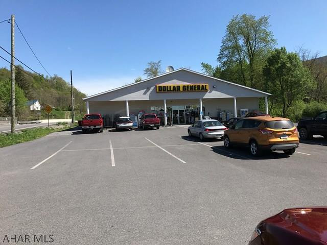Remaining lease on the Dollar General Building...10/1/2016 to 09/30/2021. (first option period). 2nd option period is for 5 more years.