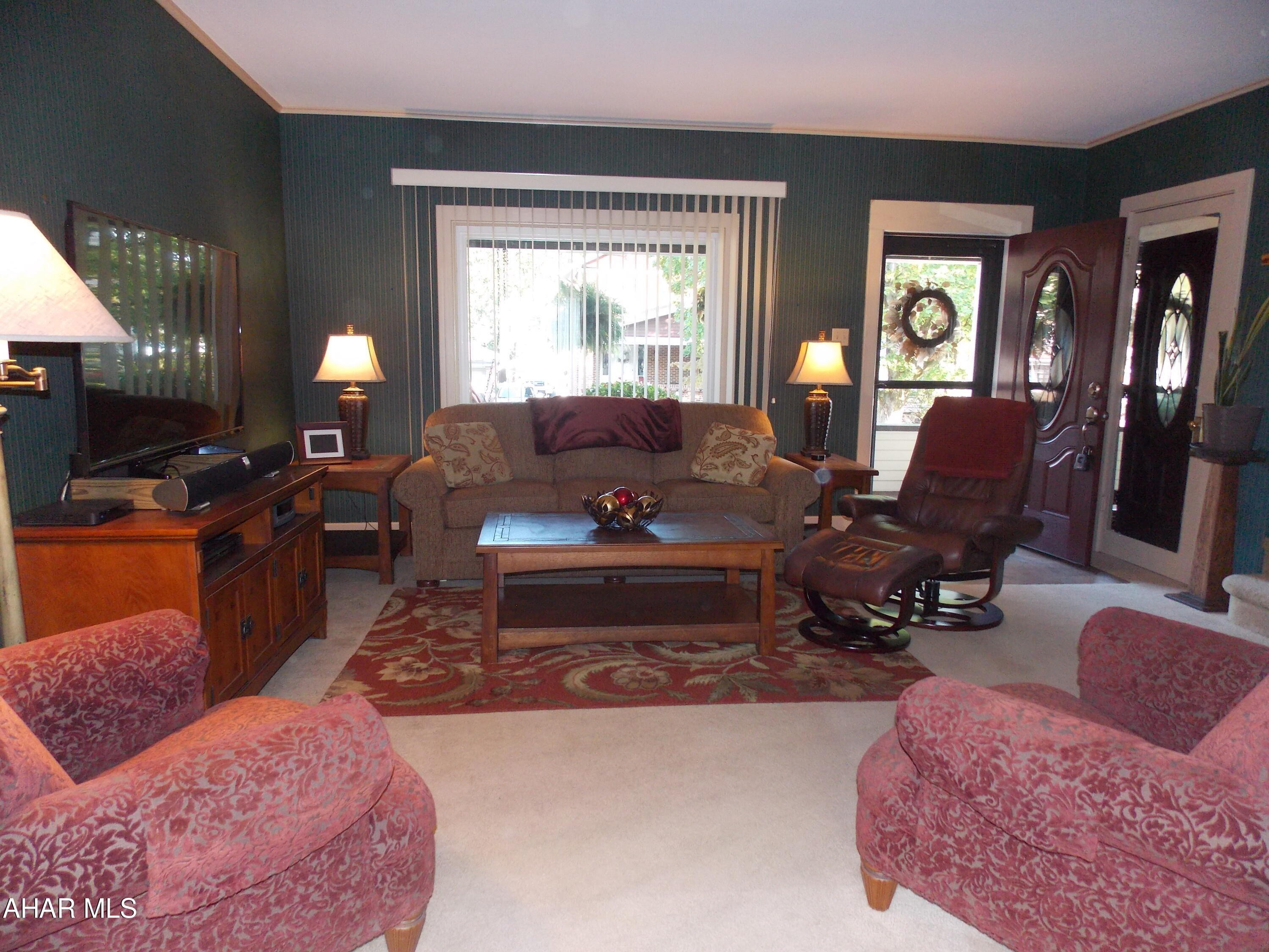 Baker Mansion - Residential