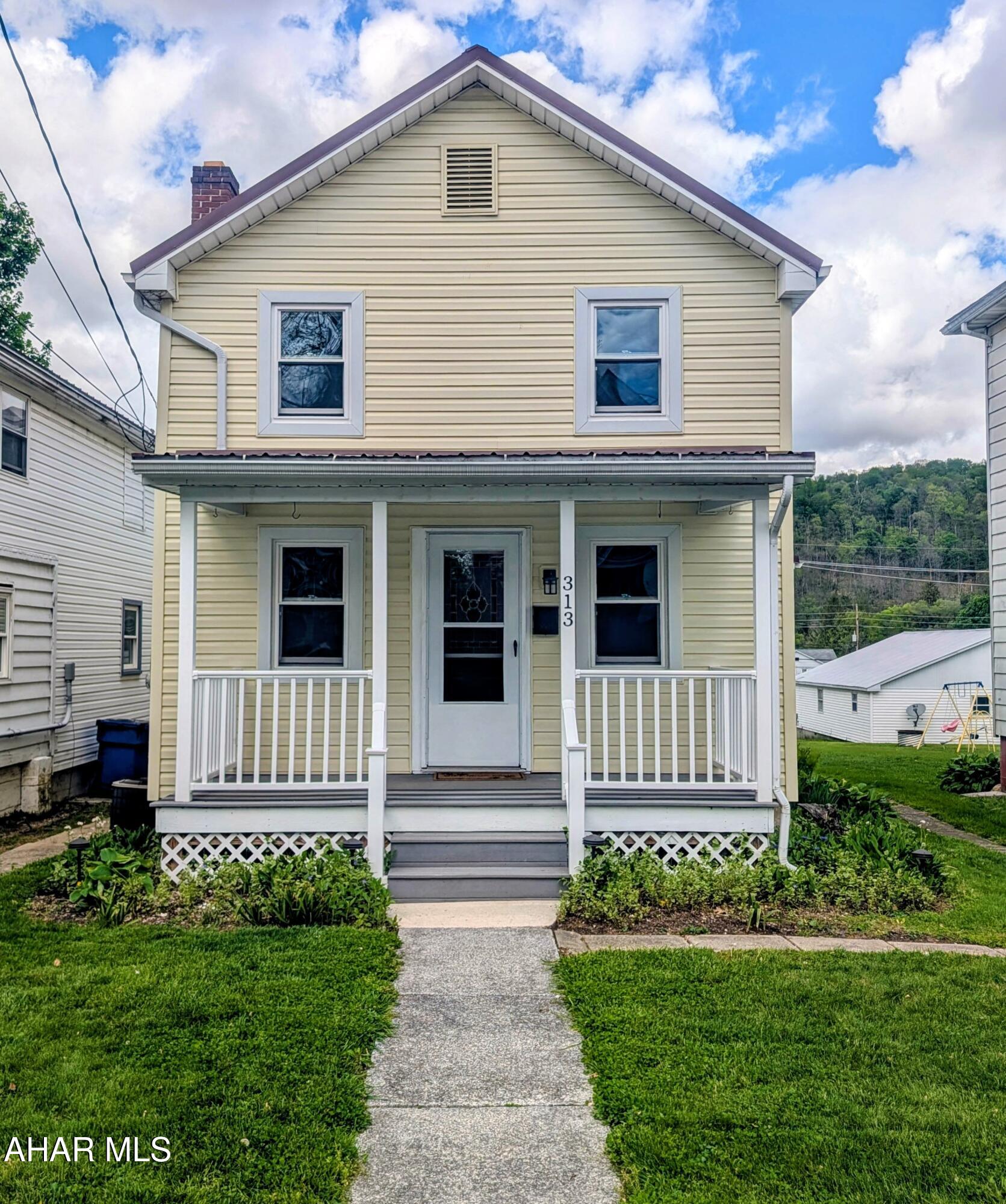 .Location, location, location! This sweet and cozy home on Penn Street has so much to offer. Conveniently located near schools, shopping, grocery stores, and more, it's perfect for everyday living.
Relax on the charming front porch in the evenings and enjoy watching the neighborhood, or unwind on the private rear Trex deck with fenced-in space for added privacy. The home features vinyl siding, a metal roof, and newer tilt-out windows for easy cleaning.
Inside, you'll find fresh paint throughout, along with a nicely updated kitchen and bathroom. The first floor offers a living room, dining room, kitchen, and laundry area. Upstairs, there are three bedrooms and a full bath.
Over half of the backyard is fully fenced, surrounded by perennials and outdoor lighting, creating a warm and inviting space. Additional features include oil forced-air heat with central air for comfort year-round.
Parking is available in the rear of the home, as well as on the street out front.


---
